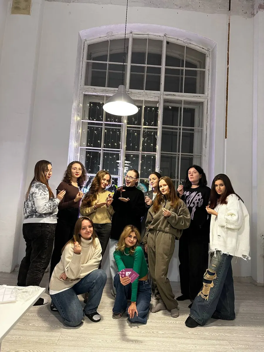 Участницы одного из первых мастер-классов студии, 2024 год